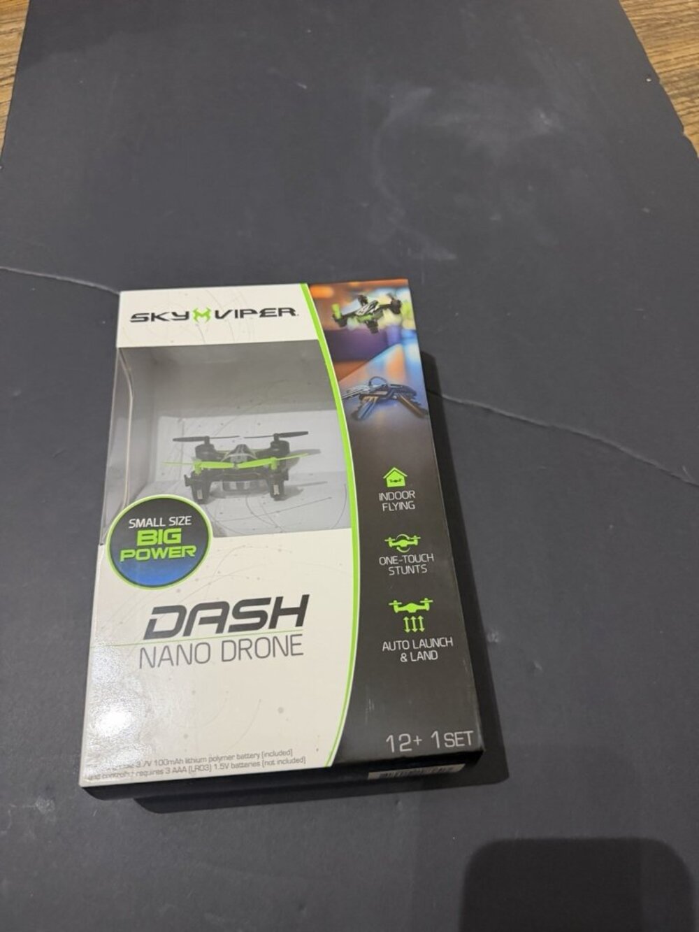 SKY VIPER DASH INDOOR FLYING NANO DRONE - NEW